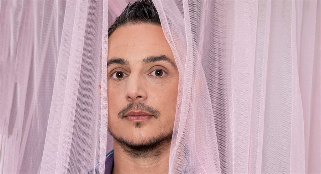 Jayrôme C. Robinet: MEIN WEG VON EINER WEISSEN FRAU ZU EINEM JUNGEN MANN MIT MIGRATIONSHINTERGRUND