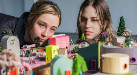 WIE WIR LEBEN WOLLEN: CIVITAS CUNT