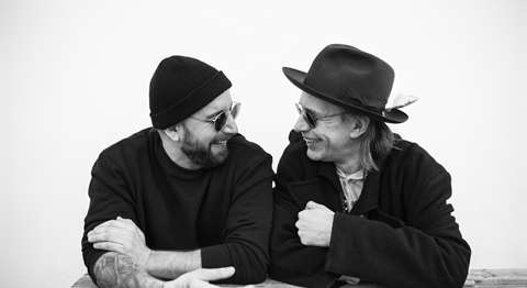 Molden und Seiler feat. das Frauenorchester